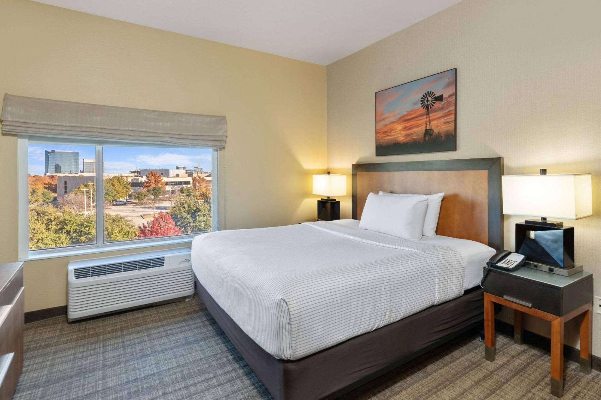 Cambria Hotel Plano - Frisco Exterior photo